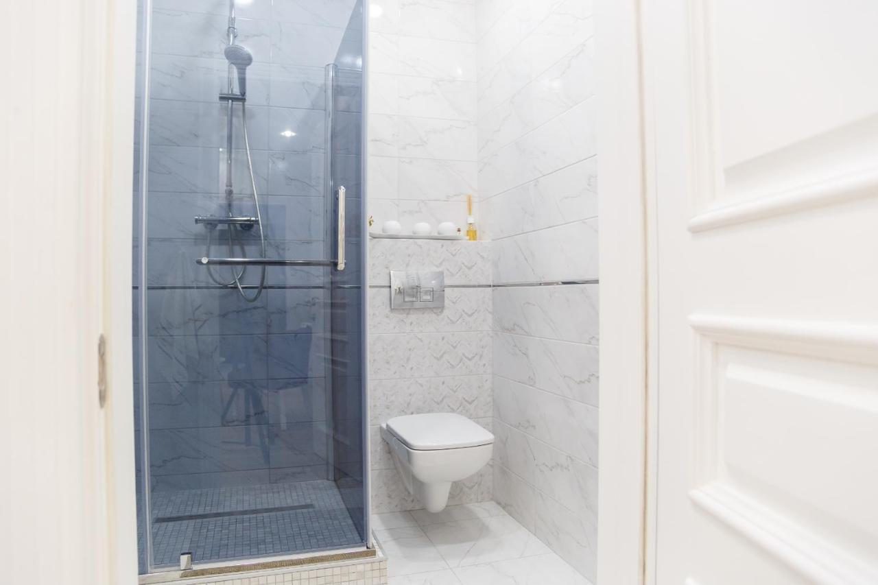 Vip- Elite Lemberg Apartments Luaran gambar